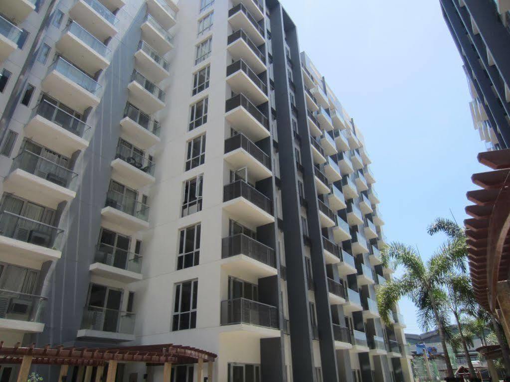 Palm Tree - Genlex Condominium Manila Dış mekan fotoğraf